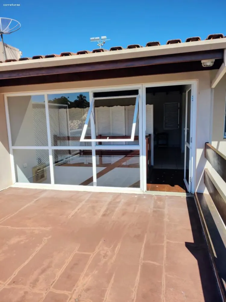 Sobrado, 3 quartos, 158 m² - Foto 1