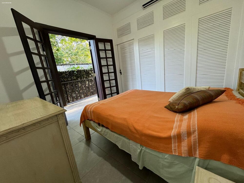 Casa à venda com 4 quartos, 310m² - Foto 7