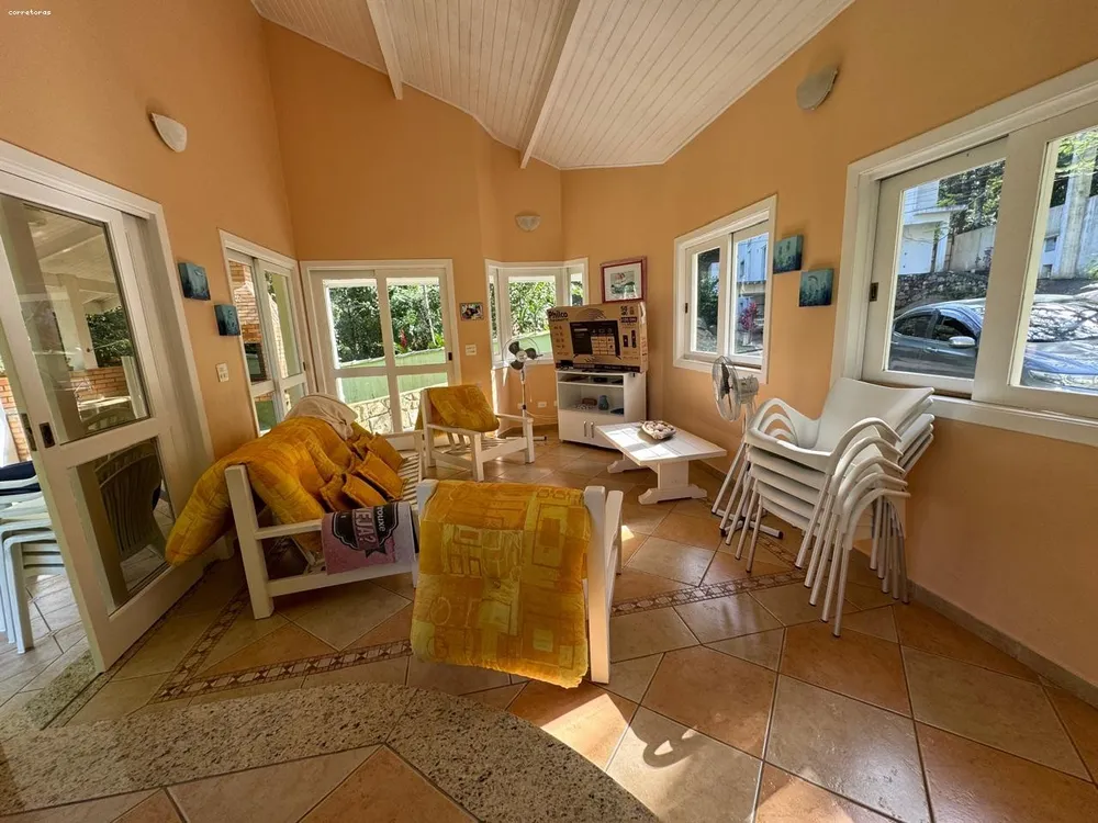 Casa, 5 quartos, 183 m² - Foto 3