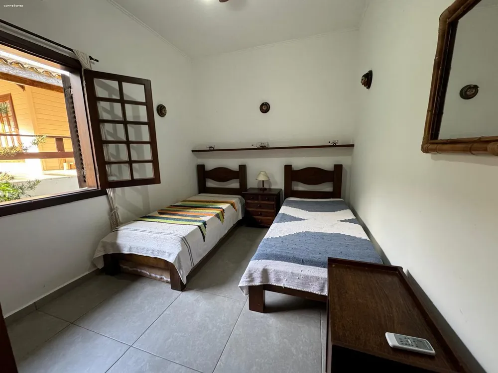 Casa, 4 quartos, 310 m² - Foto 2