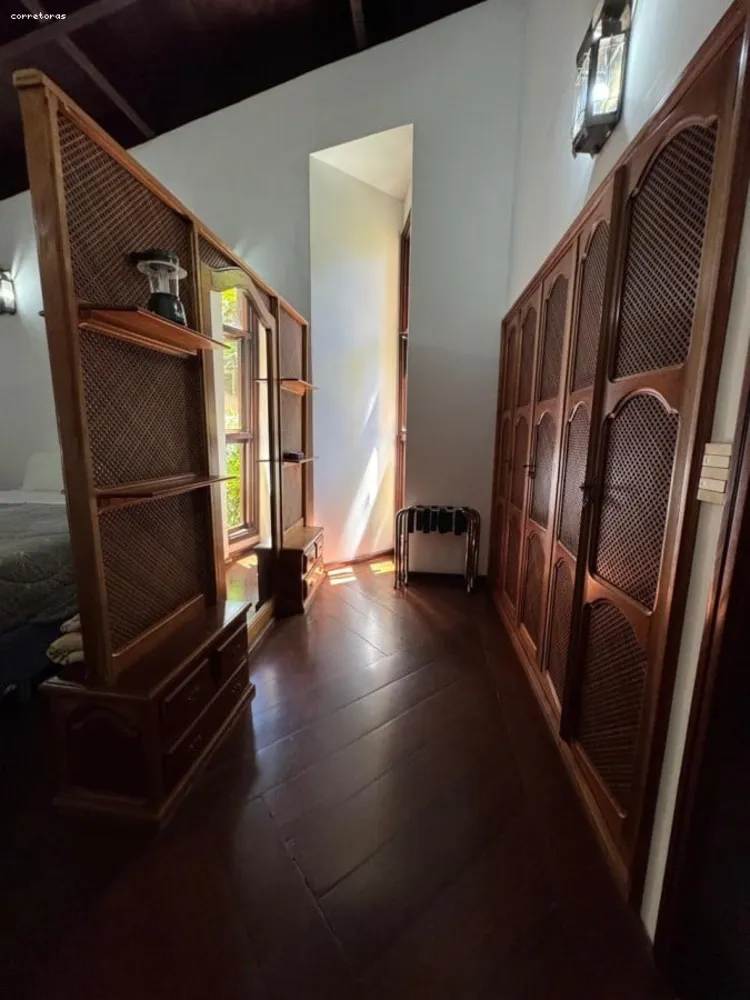 Casa, 7 quartos, 623 m² - Foto 2