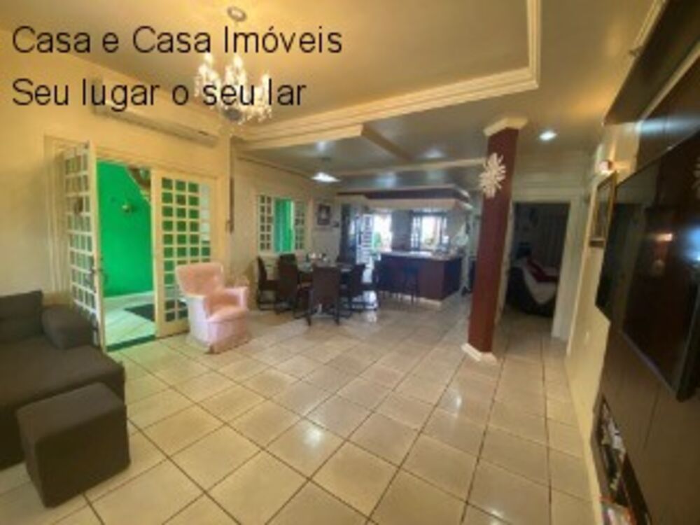 Casa, 4 quartos, 300 m² - Foto 1
