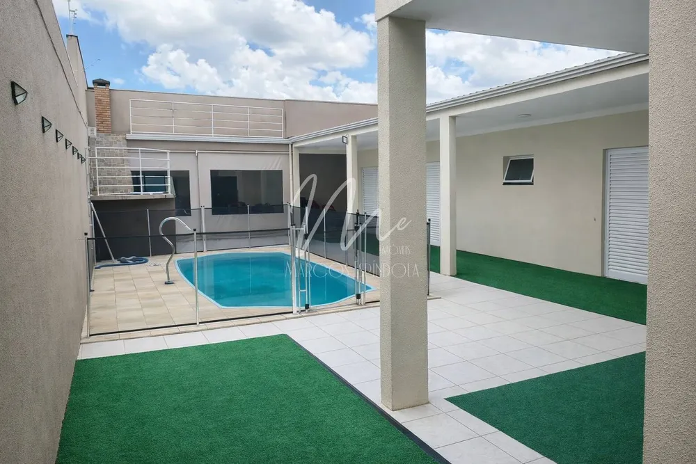 Casa, 4 quartos, 288 m² - Foto 1