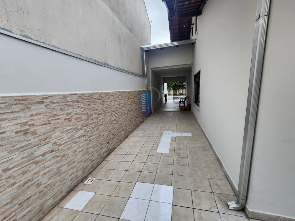 Casa, 4 quartos, 230 m² - Foto 12