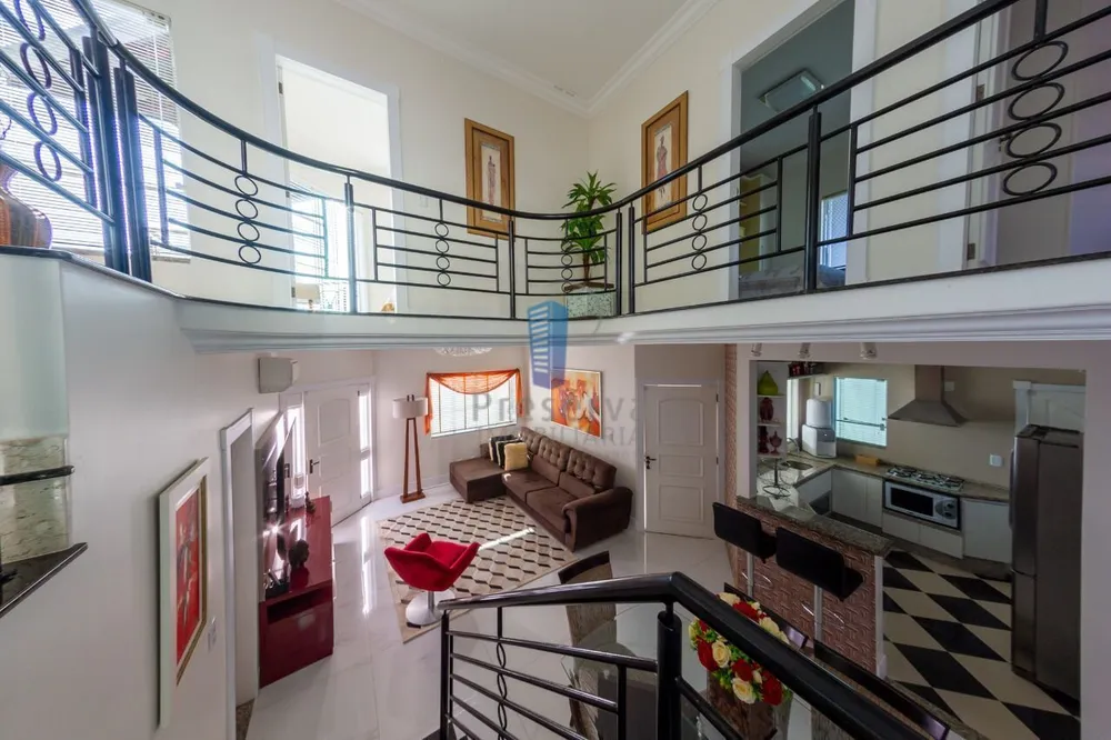 Casa, 3 quartos, 260 m² - Foto 1