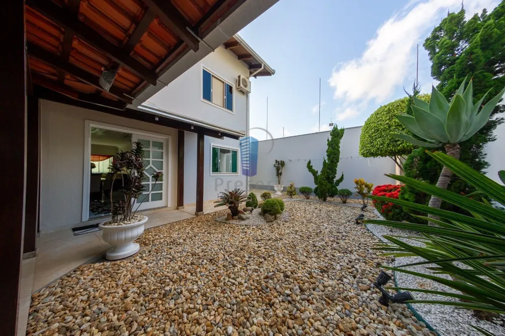 Casa, 3 quartos, 260 m² - Foto 2