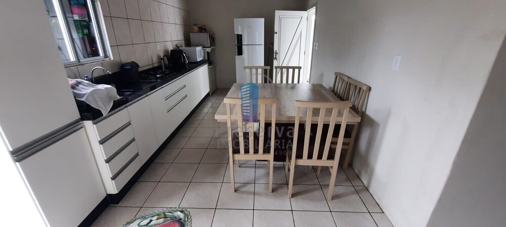 Casa, 3 quartos, 96 m² - Foto 1