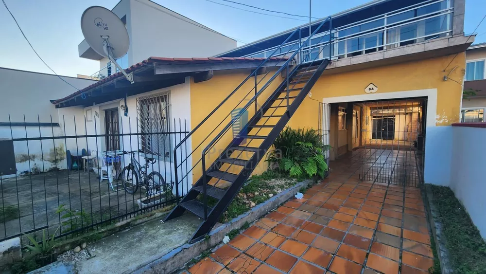 Sobrado, 5 quartos, 250 m² - Foto 2