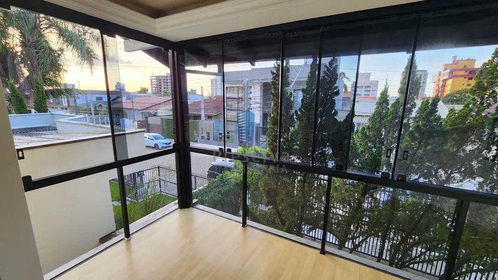 Casa, 4 quartos, 350 m² - Foto 10