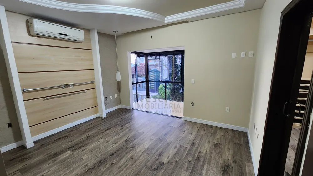 Casa, 4 quartos, 350 m² - Foto 8
