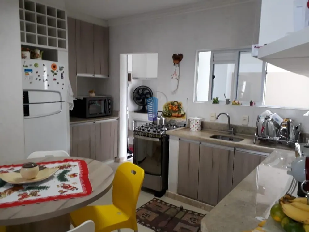Apartamento, 3 quartos, 74 m² - Foto 1