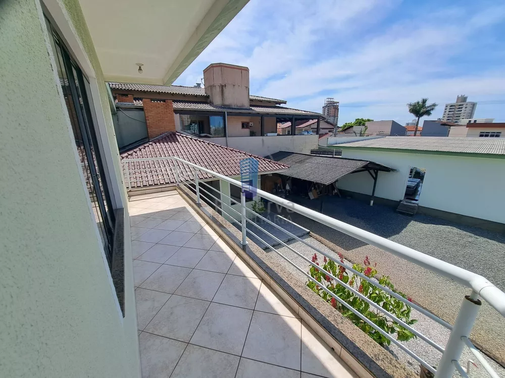 Casa, 3 quartos, 435 m² - Foto 3