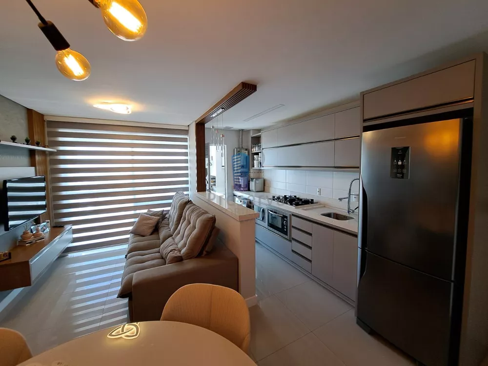 Apartamento, 3 quartos, 74 m² - Foto 1