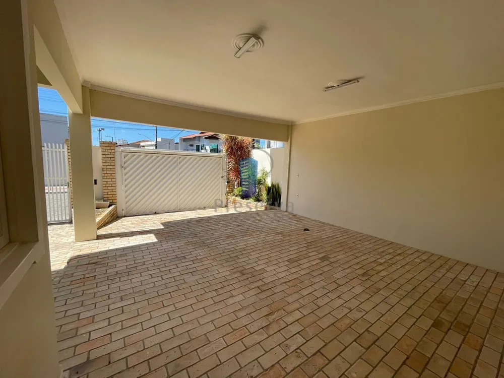 Casa, 6 quartos, 350 m² - Foto 2