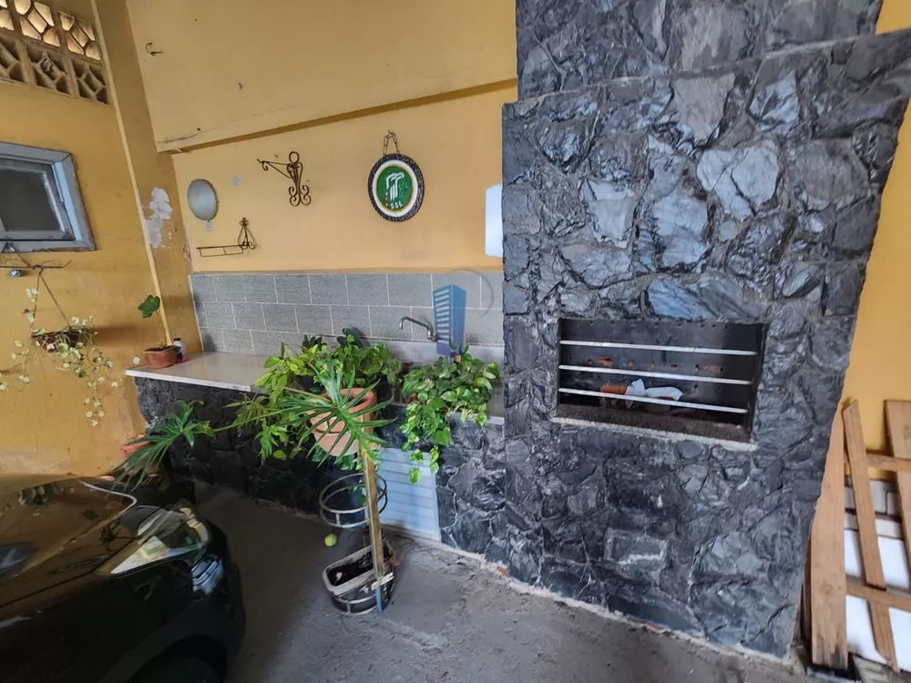 Casa, 4 quartos, 148 m² - Foto 1