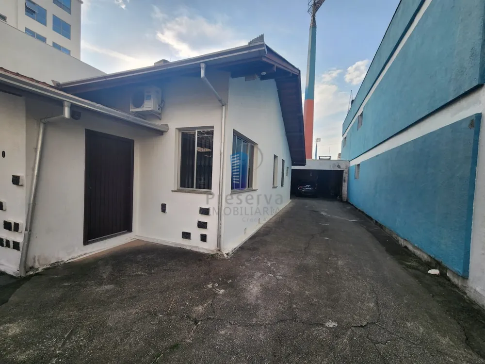 Casa, 4 quartos, 148 m² - Foto 1
