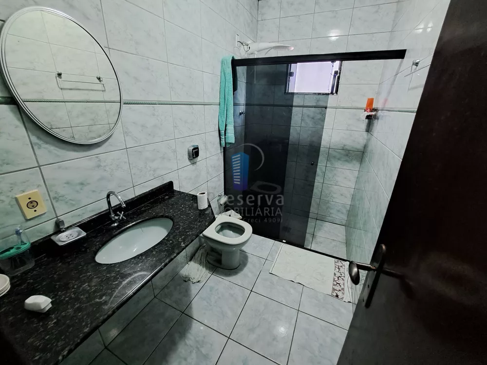 Casa, 3 quartos, 200 m² - Foto 1