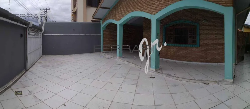 Casa, 3 quartos, 200 m² - Foto 2