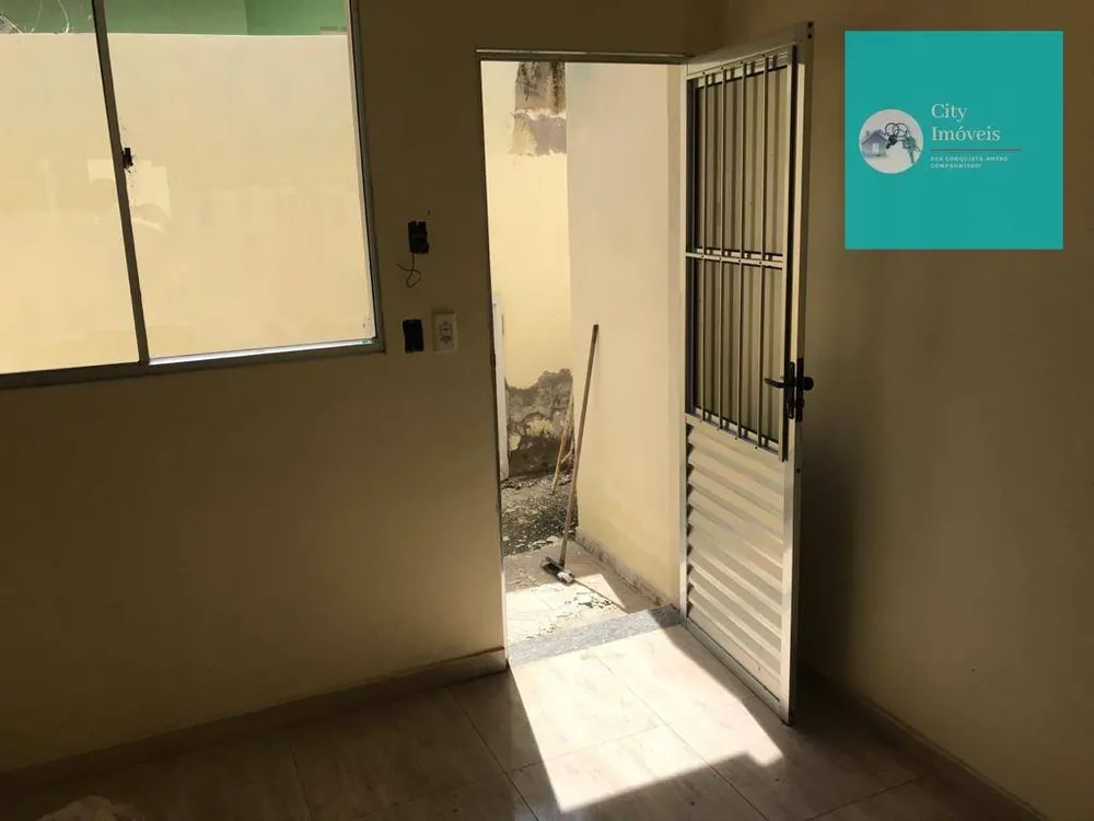Casa, 2 quartos, 49 m² - Foto 2