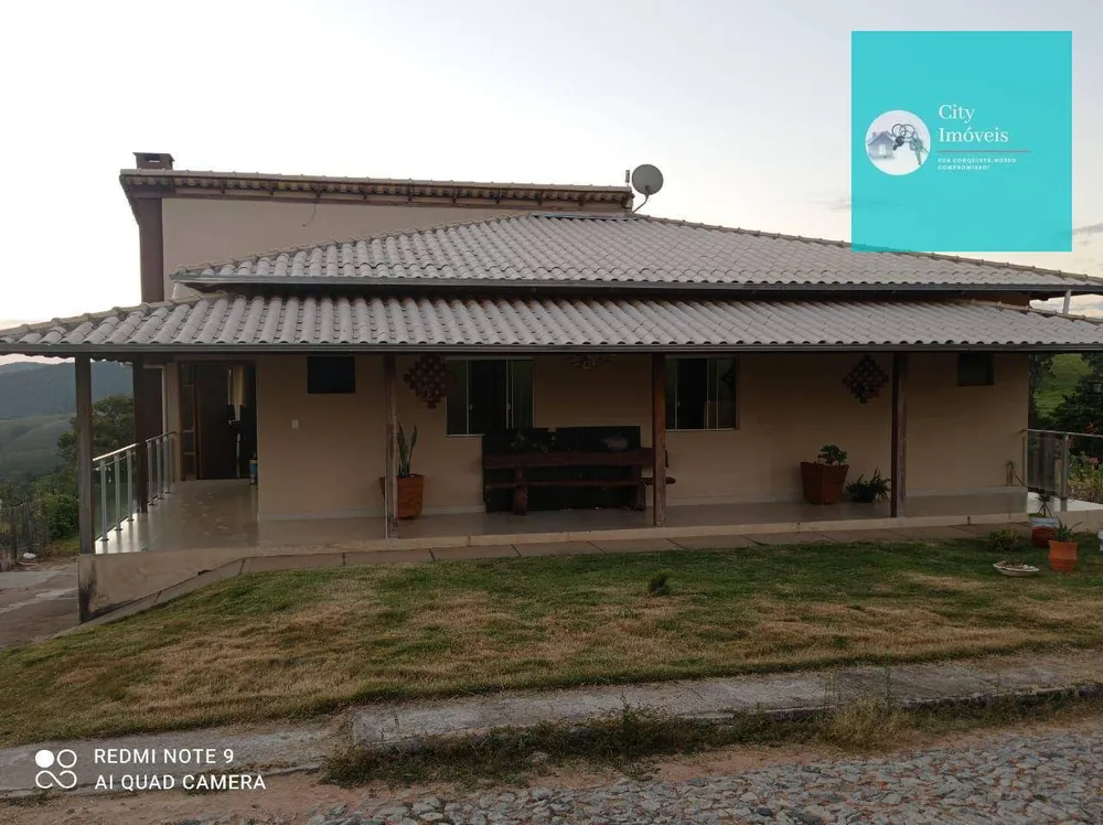 Casa, 4 quartos, 286 m² - Foto 1