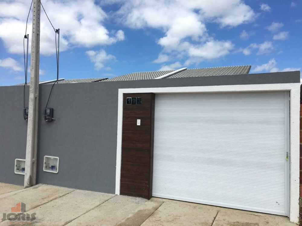 Casa à venda com 2 quartos, 87m² - Foto 1
