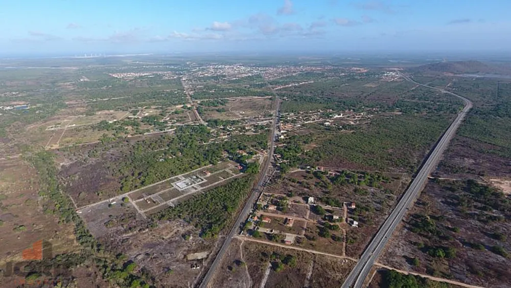 Terreno, 1360 m² - Foto 2