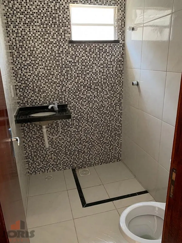 Casa, 2 quartos, 81 m² - Foto 1