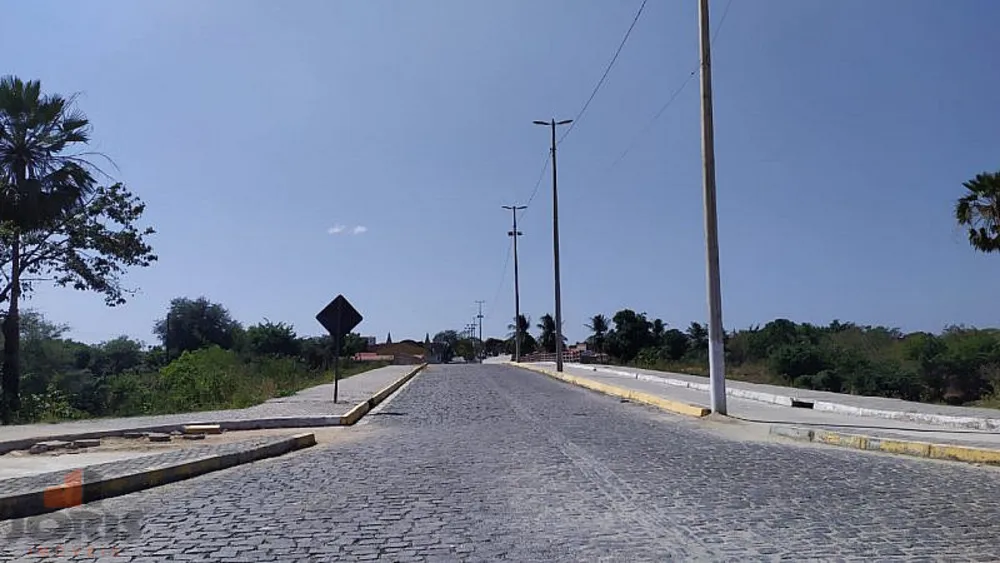 Terreno, 240 m² - Foto 2