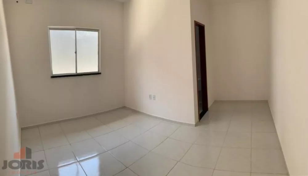 Casa à venda com 2 quartos, 81m² - Foto 3