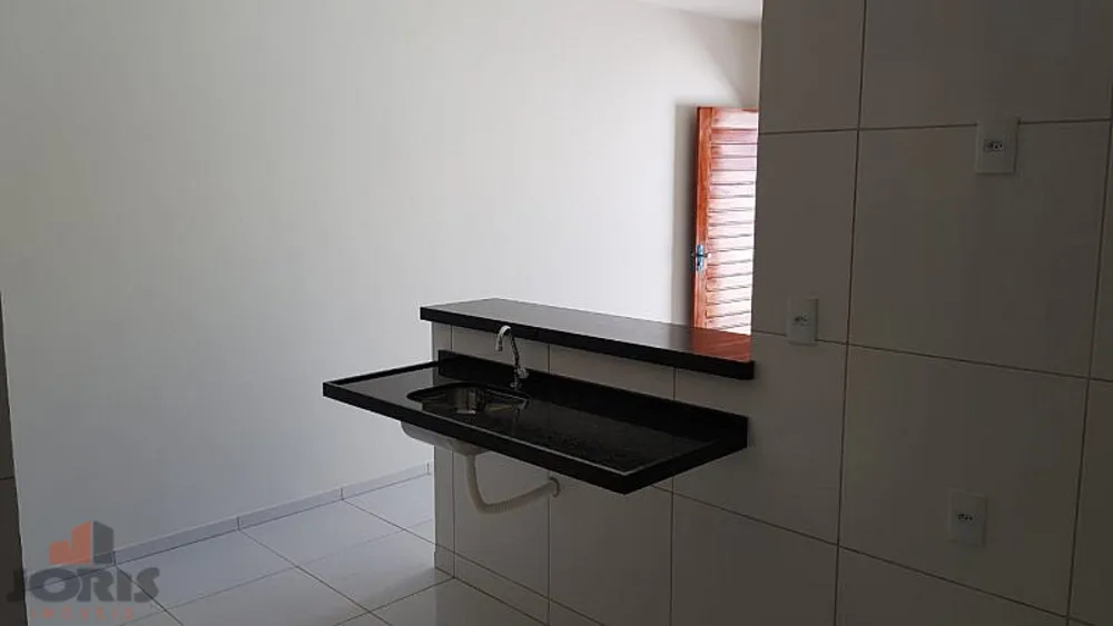 Casa, 2 quartos, 82 m² - Foto 2