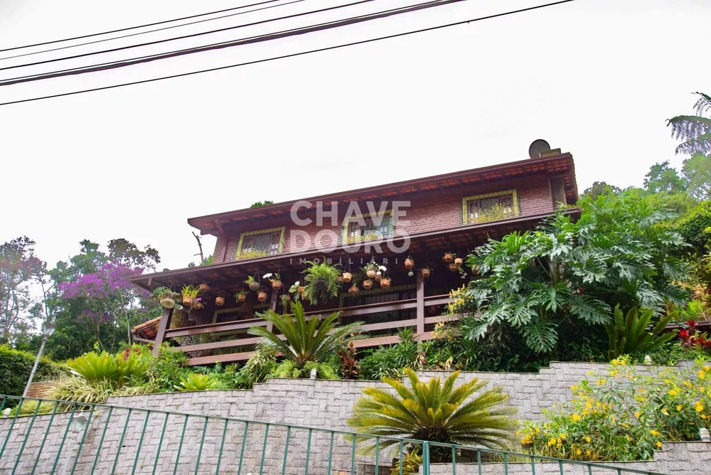 Casa, 4 quartos, 111 m² - Foto 1