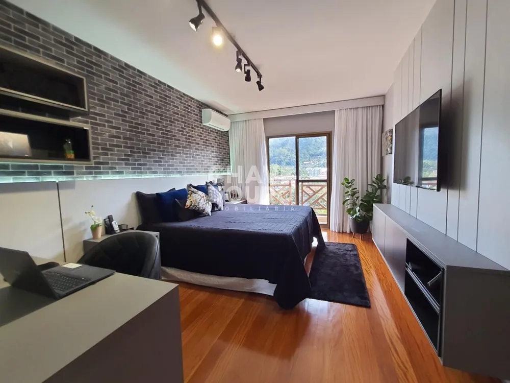 Cobertura, 3 quartos, 214 m² - Foto 33