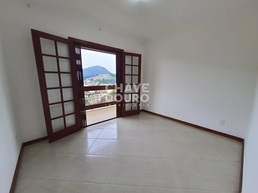 Casa, 4 quartos, 192 m² - Foto 38