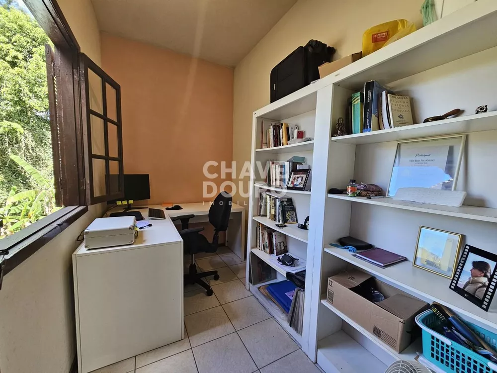 Casa, 3 quartos, 229 m² - Foto 11