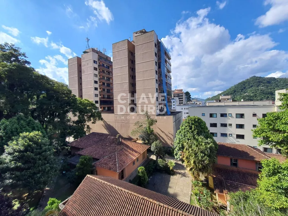 Apartamento, 3 quartos, 93 m² - Foto 2