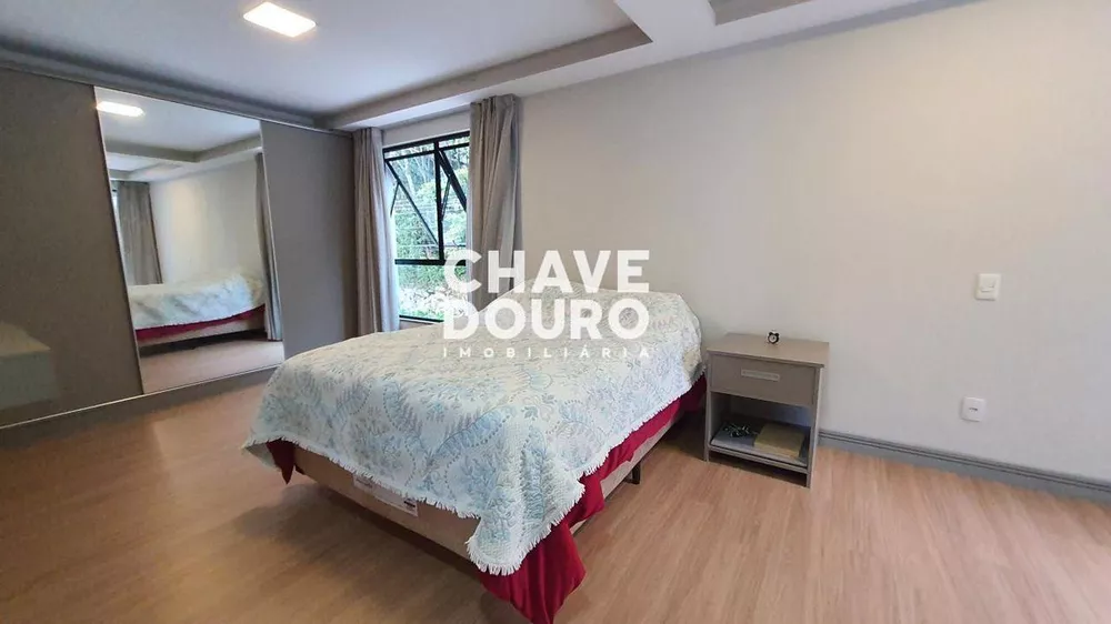 Casa, 3 quartos, 390 m² - Foto 16