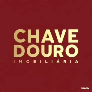 Logo de Chave Douro Imobiliária