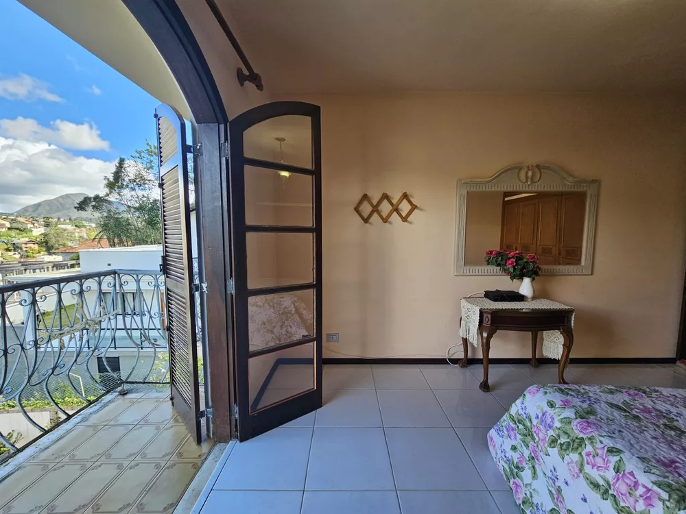 Casa, 3 quartos, 229 m² - Foto 45