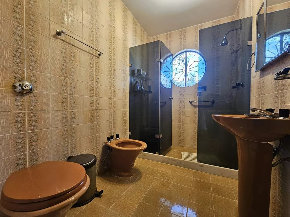 Casa, 3 quartos, 229 m² - Foto 1