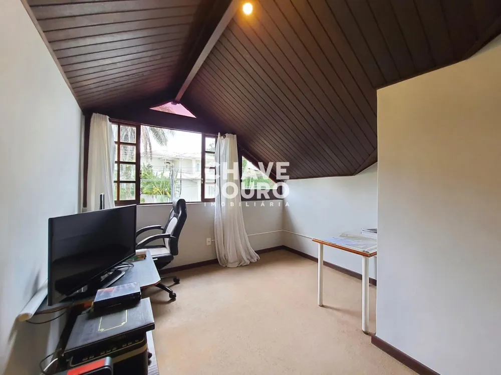 Casa, 5 quartos, 348 m² - Foto 25