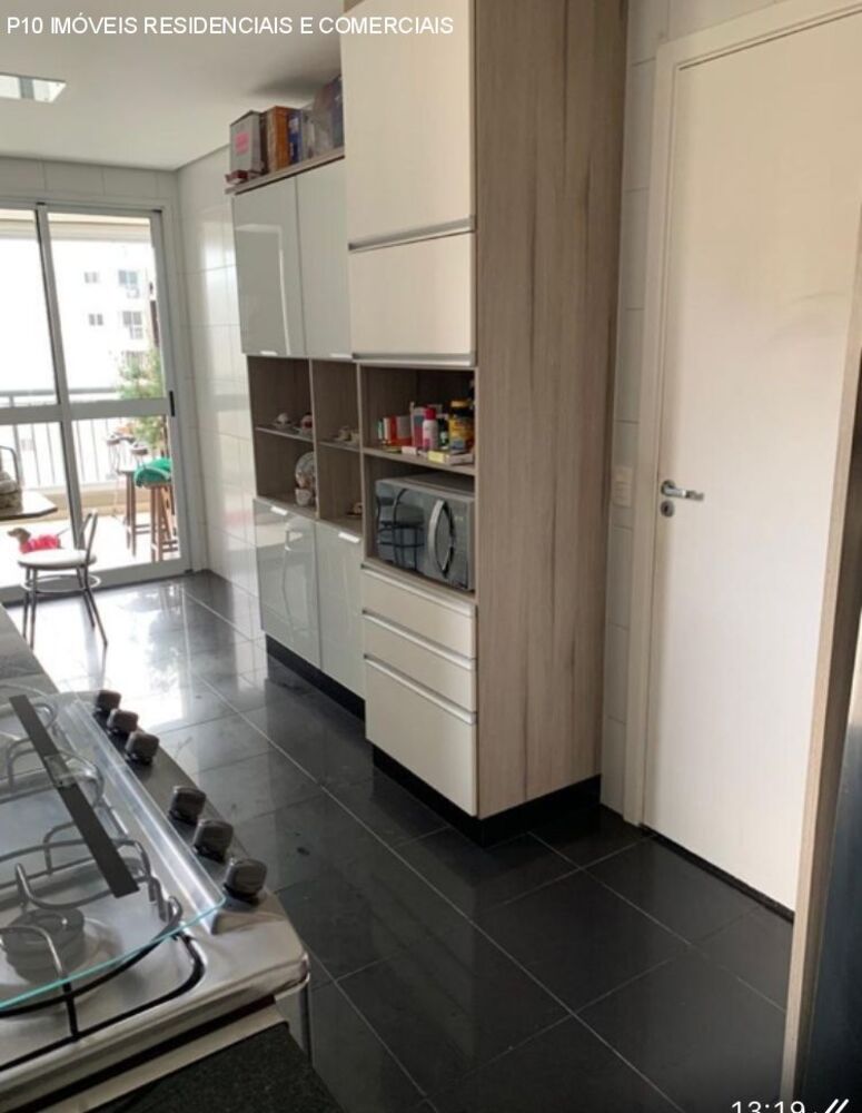 Apartamento à venda com 3 quartos, 170m² - Foto 3