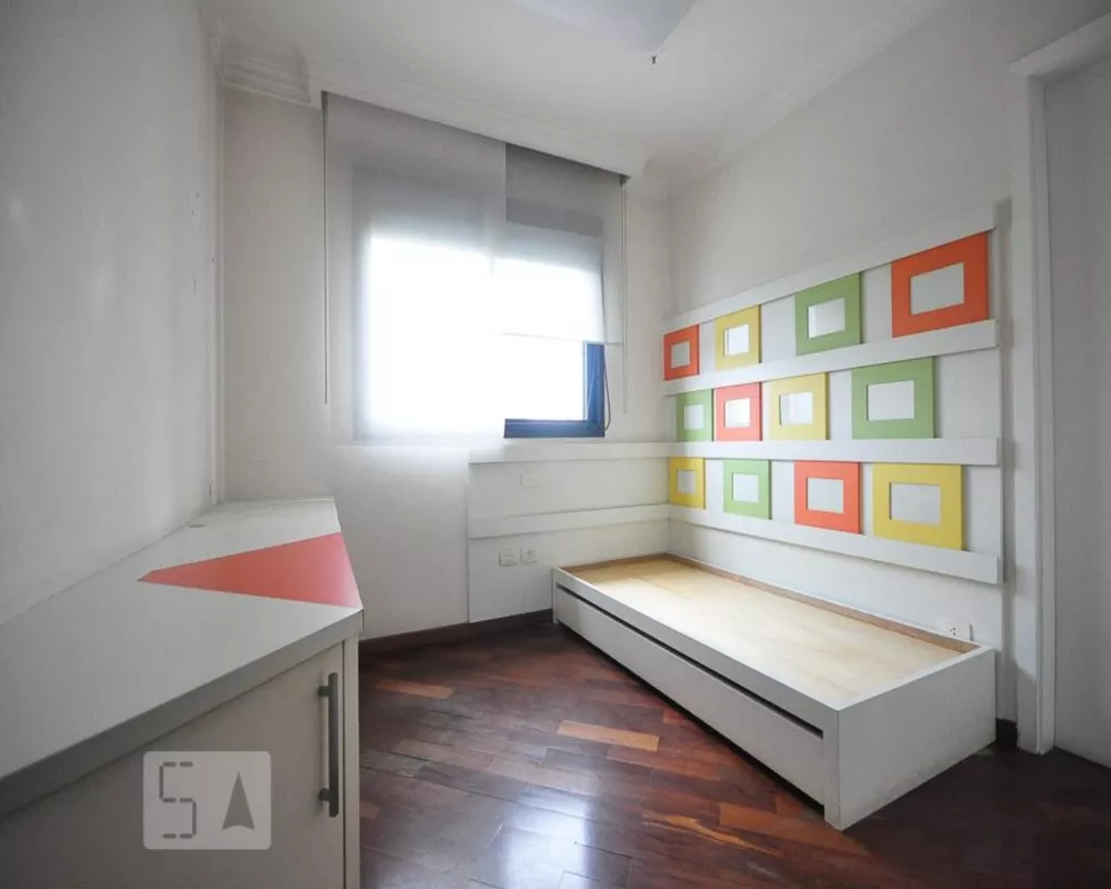 Apartamento à venda com 4 quartos, 225m² - Foto 18