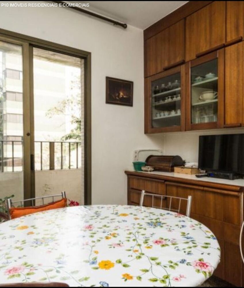 Apartamento, 4 quartos, 280 m² - Foto 1