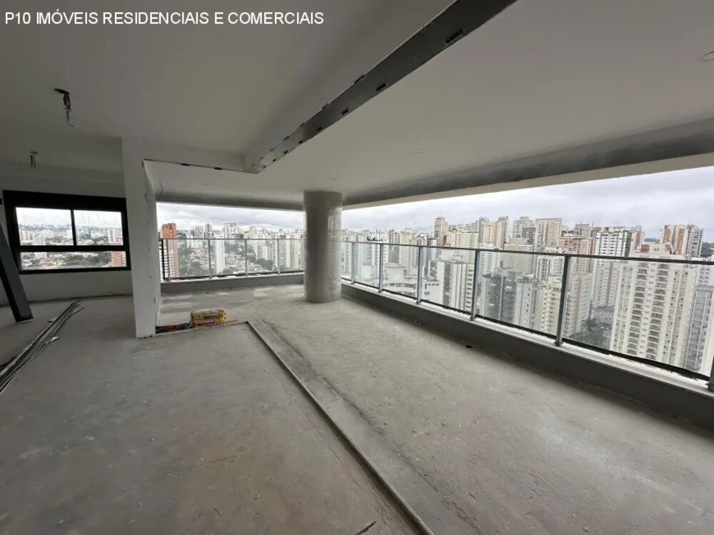 Apartamento, 3 quartos, 211 m² - Foto 1