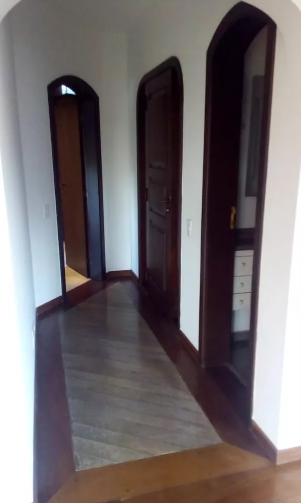 Apartamento à venda com 4 quartos, 259m² - Foto 3