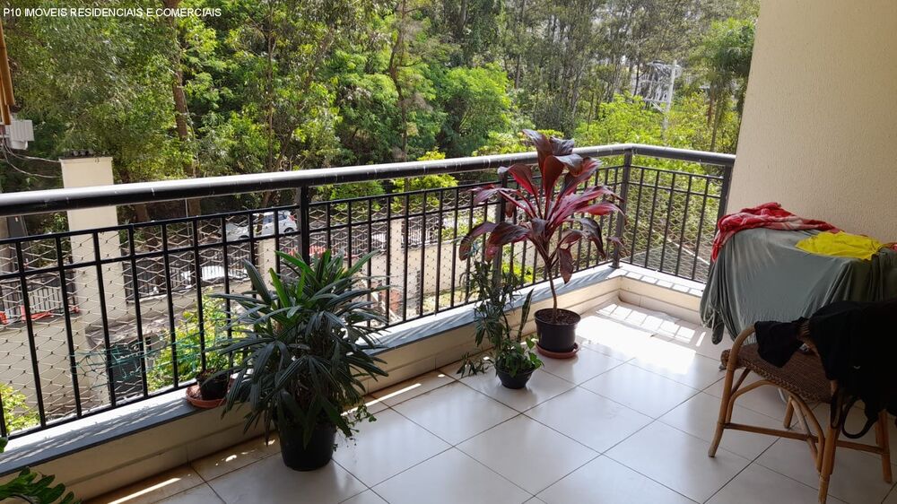Apartamento à venda com 2 quartos, 67m² - Foto 1