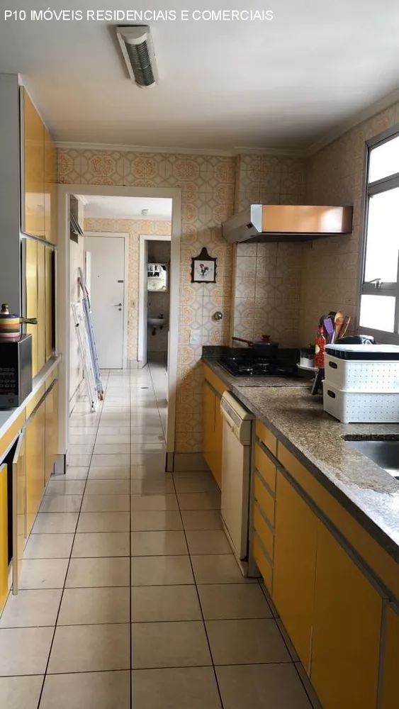 Apartamento à venda com 4 quartos, 210m² - Foto 3