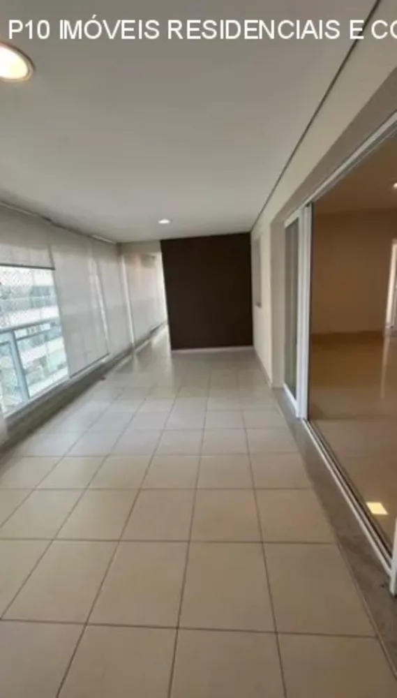 Apartamento à venda com 3 quartos, 145m² - Foto 2