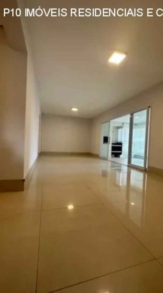 Apartamento à venda com 3 quartos, 145m² - Foto 3