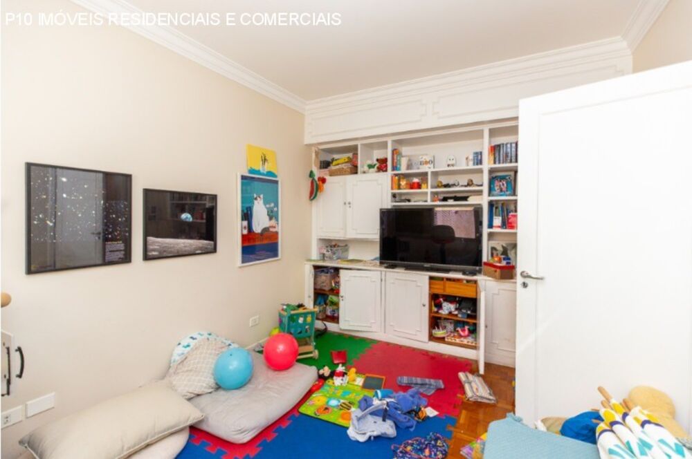 Apartamento, 3 quartos, 331 m² - Foto 1
